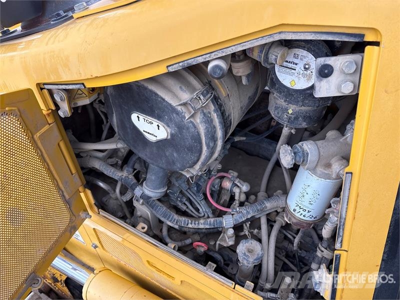 Komatsu D61EXi-24 Crawler Dozer Bandschaktare