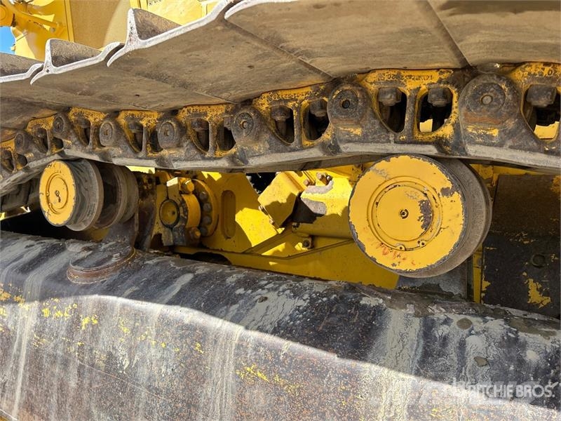 Komatsu D65PXI-18 Crawler Dozer Bulldozer