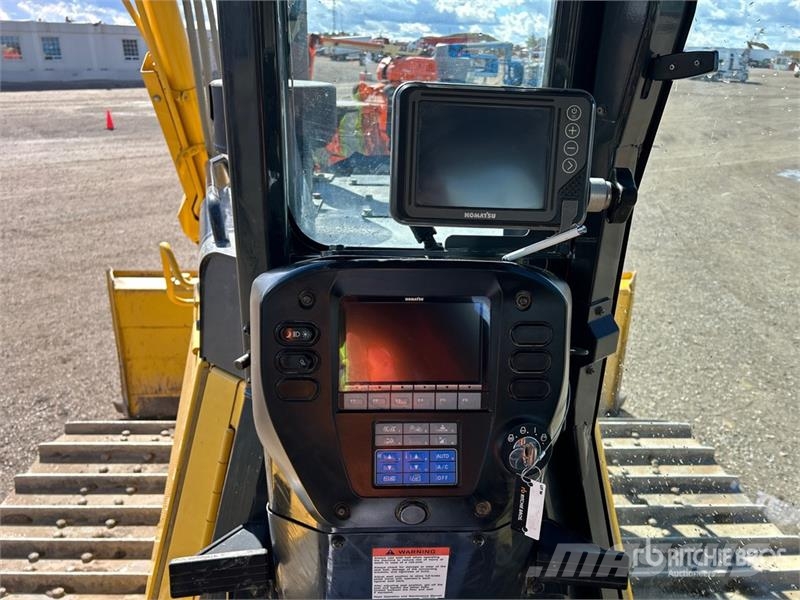 Komatsu D65PXI-18 Crawler Dozer Bulldozer