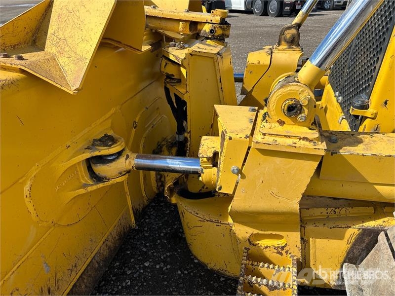 Komatsu D65PXI18 Crawler Dozer Dozere Beltegående