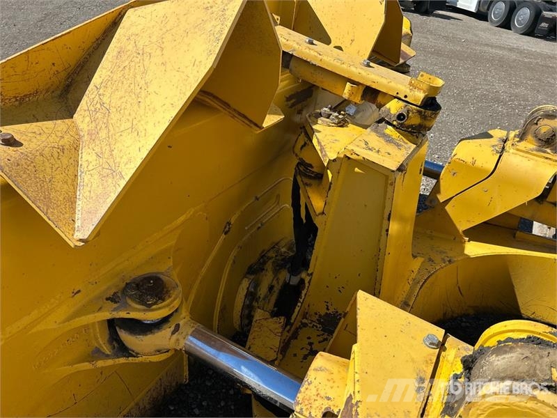 Komatsu D65PXI18 Crawler Dozer Dozere Beltegående
