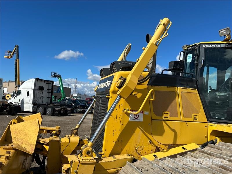 Komatsu D65PXI18 Crawler Dozer Dozere Beltegående