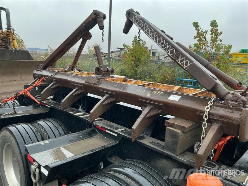 Komatsu D68E-1 Buldožerji goseničarji