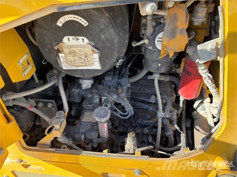 Komatsu D71PX-24 Crawler Dozer ブルドーザー