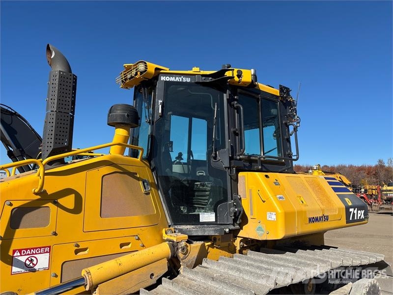 Komatsu D71PX-24 Crawler Dozer ブルドーザー
