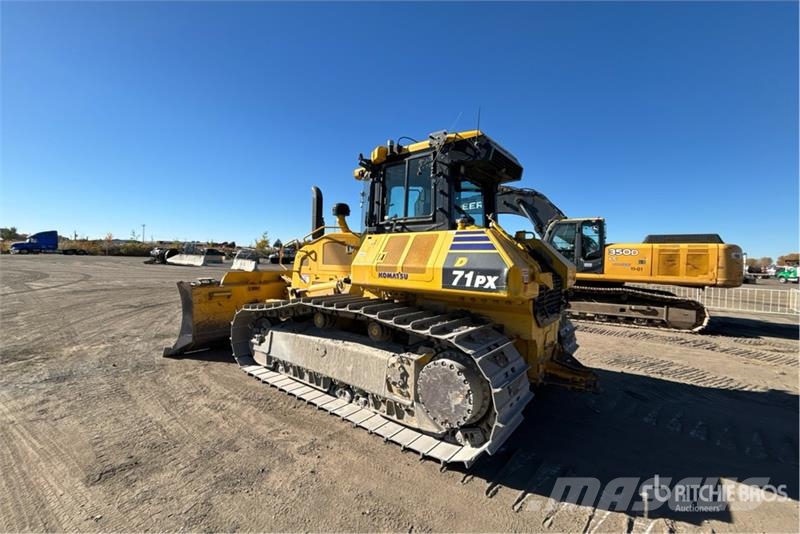 Komatsu D71PX-24 Crawler Dozer ブルドーザー