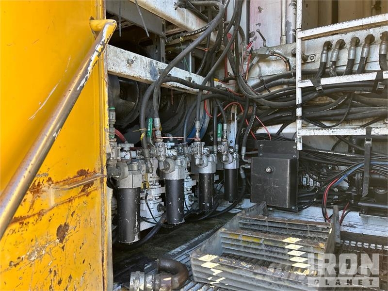 Komatsu HM400-2 Tovornjaki cisterne