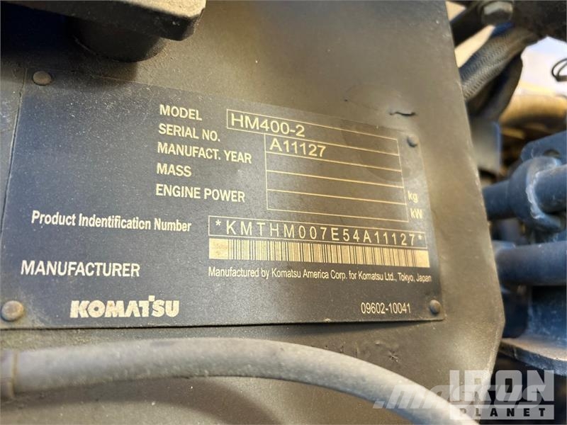 Komatsu HM400-2 Вантажівки-цистерни