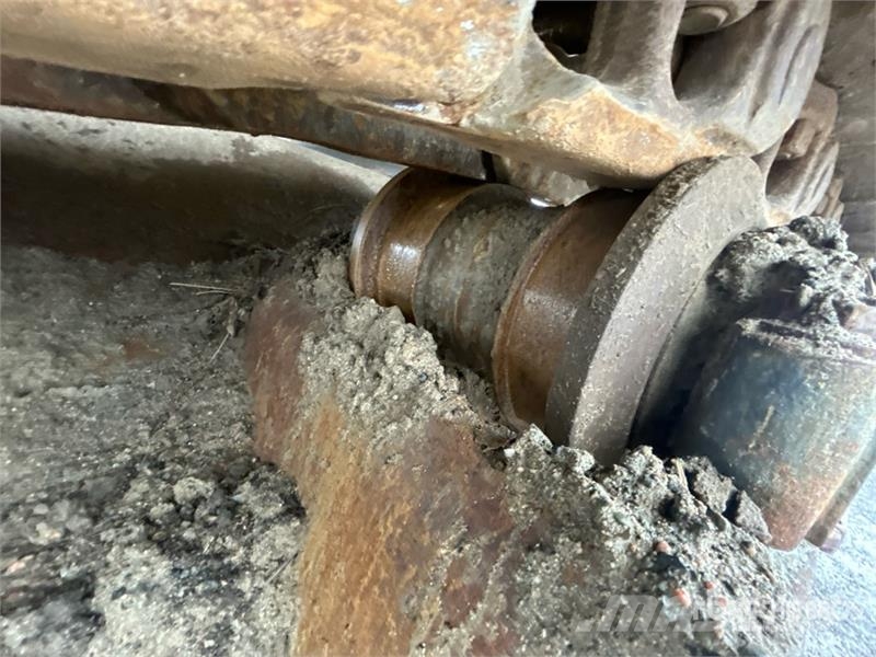 Komatsu PC-300 Heel Boom Log Loader 筑床机