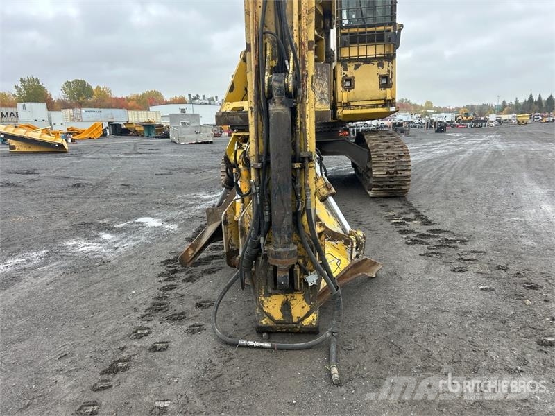Komatsu PC-300 Heel Boom Log Loader 筑床机