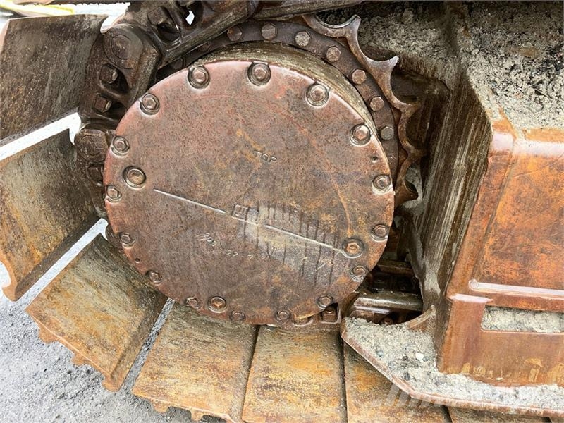 Komatsu PC-300 Log Loader 筑床机
