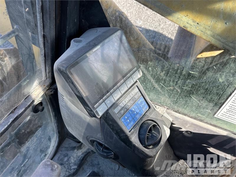 Komatsu PC 360 LC-10 Tracked Excavator (Inoperable) Gravemaskiner på larvebånd