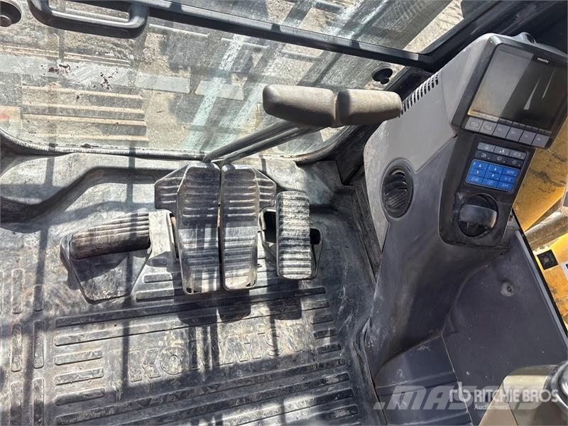 Komatsu PC 360 Tracked Excavator Raupenbagger