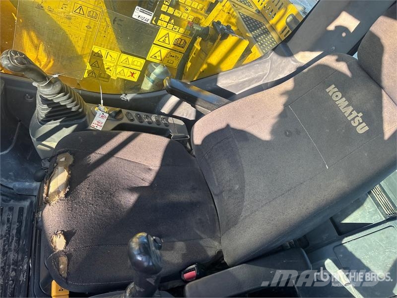 Komatsu PC138US Tracked Excavator Kāpurķēžu ekskavatori