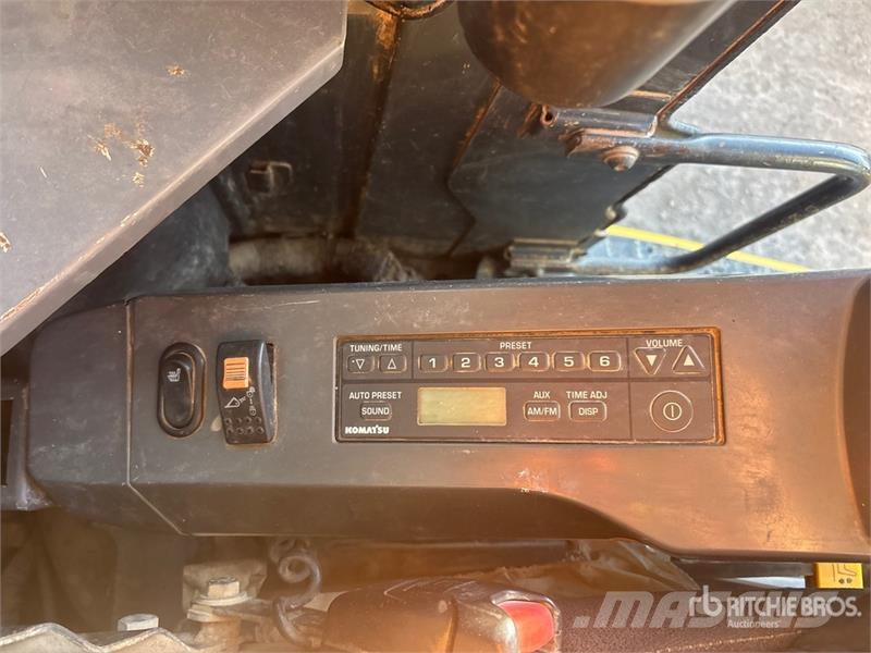Komatsu PC138US Tracked Excavator Kāpurķēžu ekskavatori