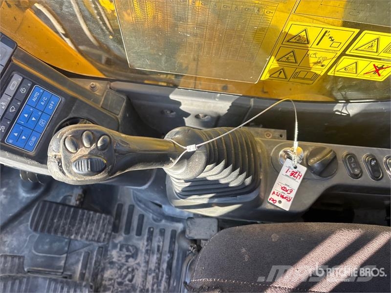 Komatsu PC138US Tracked Excavator Kāpurķēžu ekskavatori