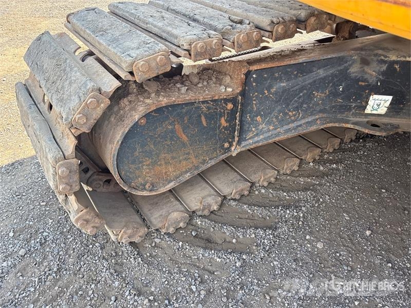 Komatsu PC138USLC-11 Tracked Excavator Beltegraver