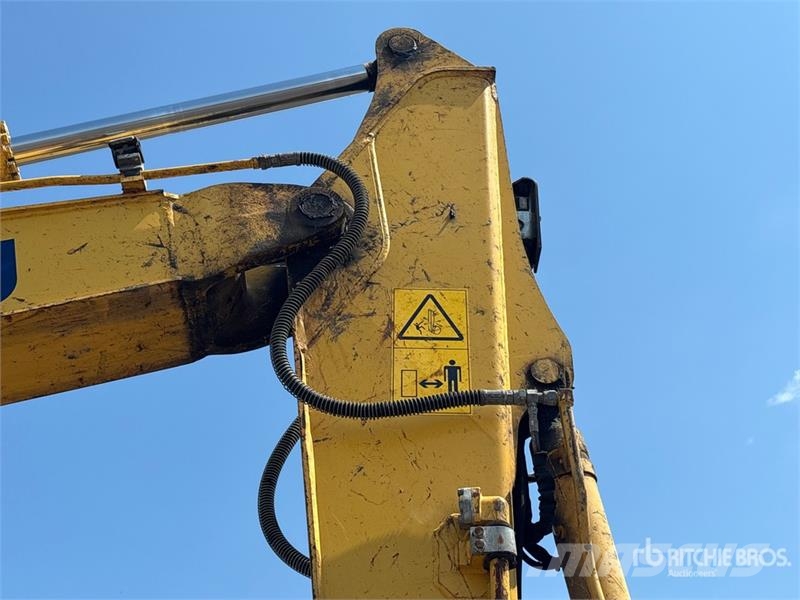 Komatsu PC138USLC-11 Tracked Excavator Beltegraver
