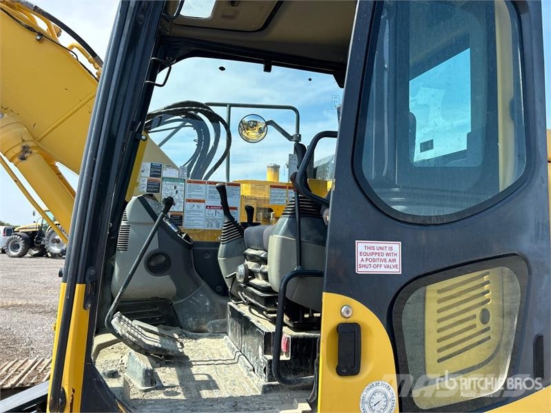 Komatsu PC138USLC-11 Tracked Excavator Beltegraver