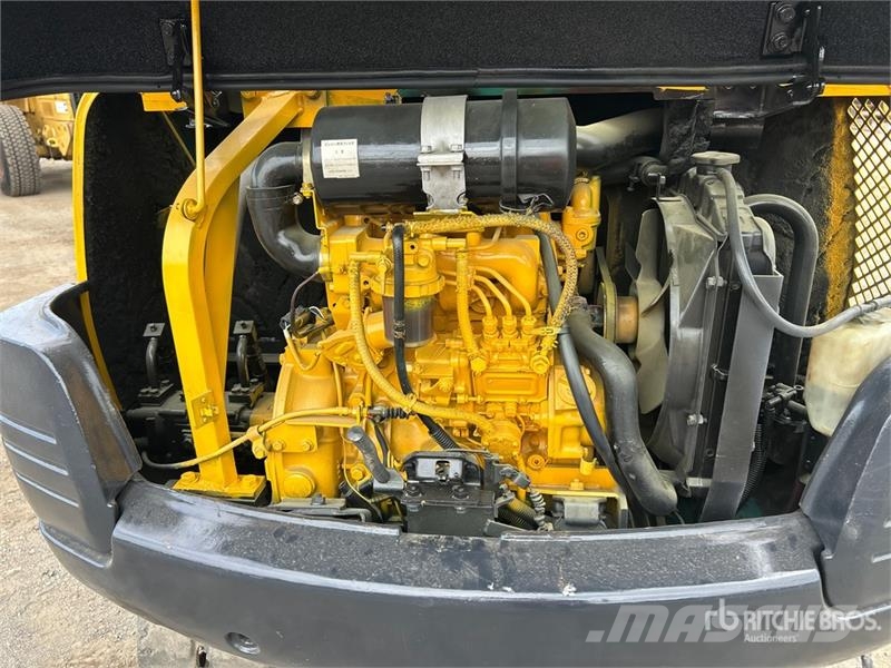 Komatsu PC20-7 Mini kotrók < 7t