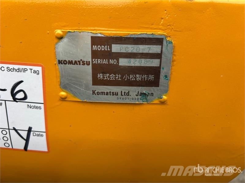 Komatsu PC20-7 Mini kotrók < 7t