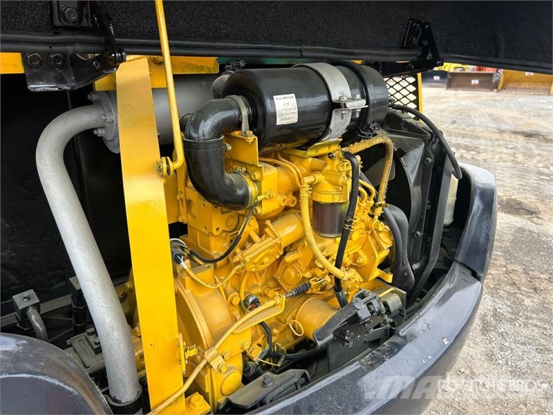 Komatsu PC20-7 Mini kotrók < 7t