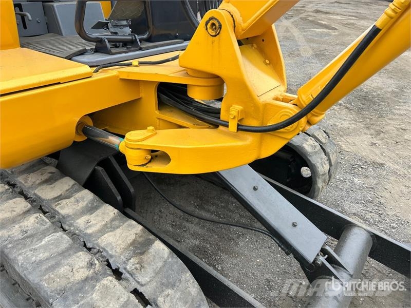 Komatsu PC20-7 Mini kotrók < 7t