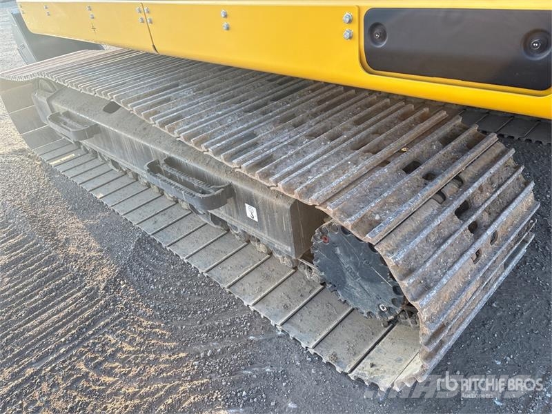 Komatsu PC220LC-12 Tracked Excavator Escavatori cingolati