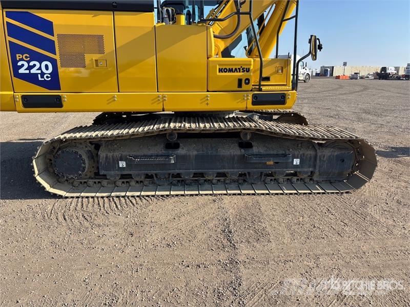 Komatsu PC220LC-12 Tracked Excavator Lánctalpas kotrók