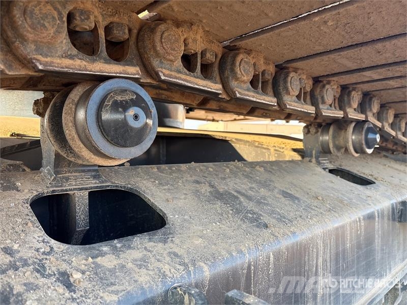 Komatsu PC220LC-12 Tracked Excavator Escavatori cingolati
