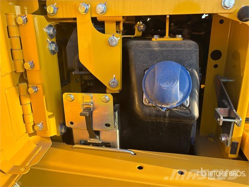 Komatsu PC220LC-12 Tracked Excavator Escavatori cingolati