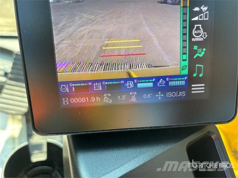 Komatsu PC220LC-12 Tracked Excavator Lánctalpas kotrók