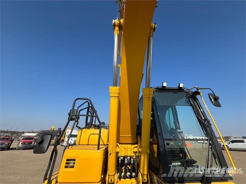 Komatsu PC220LC-12 Tracked Excavator Lánctalpas kotrók