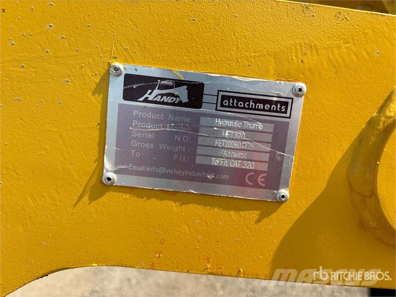 Komatsu PC220LC-12 Tracked Excavator Lánctalpas kotrók