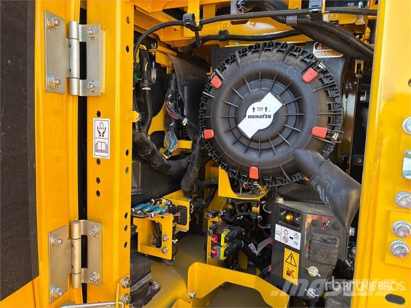 Komatsu PC220LC-12 Tracked Excavator (Unused) Koparki gąsienicowe