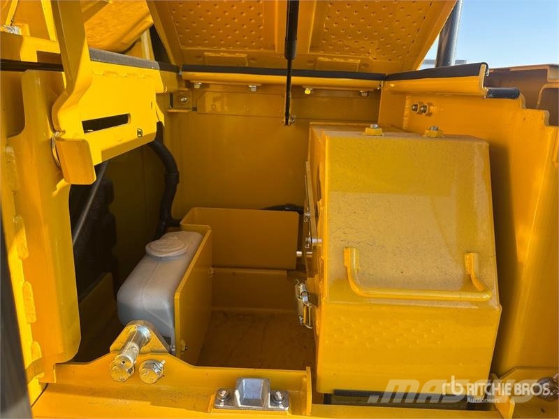 Komatsu PC220LC-12 Tracked Excavator (Unused) Koparki gąsienicowe