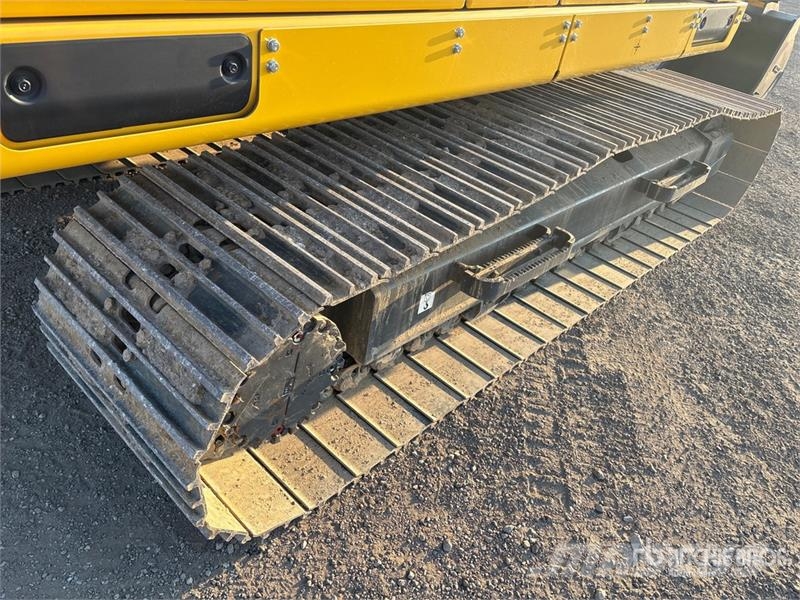 Komatsu PC220LC-12 Tracked Excavator Escavatori cingolati
