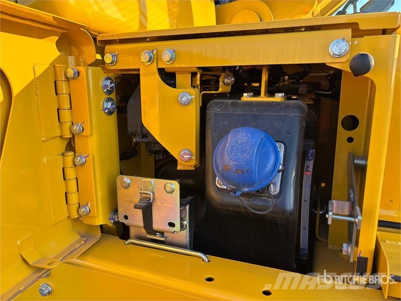 Komatsu PC220LC-12 Tracked Excavator (Unused) Koparki gąsienicowe