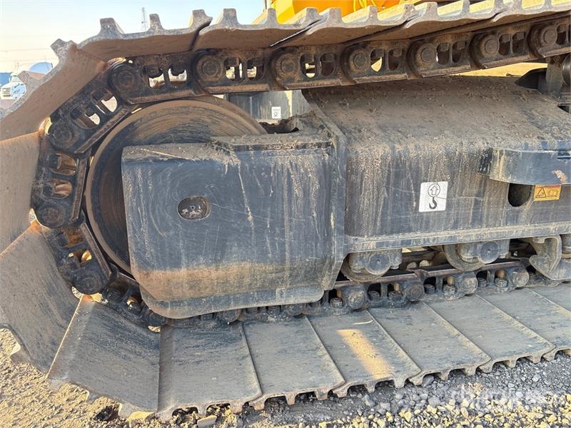 Komatsu PC220LC-12 Tracked Excavator Escavatori cingolati
