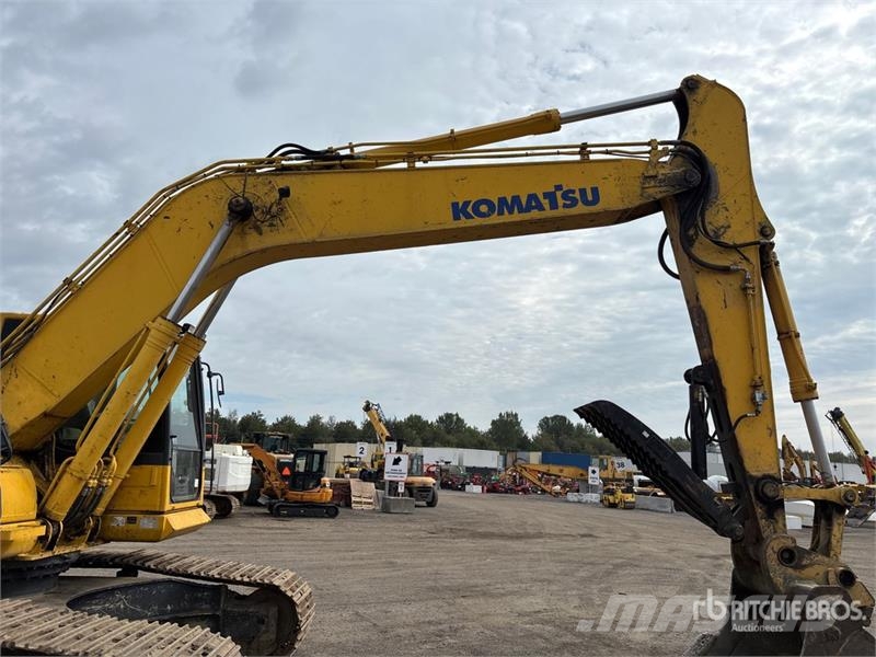 Komatsu PC220LC-8 Raupenbagger