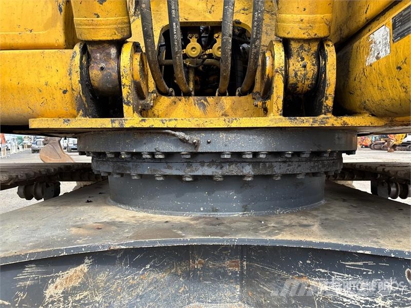 Komatsu PC220LC-8 Raupenbagger
