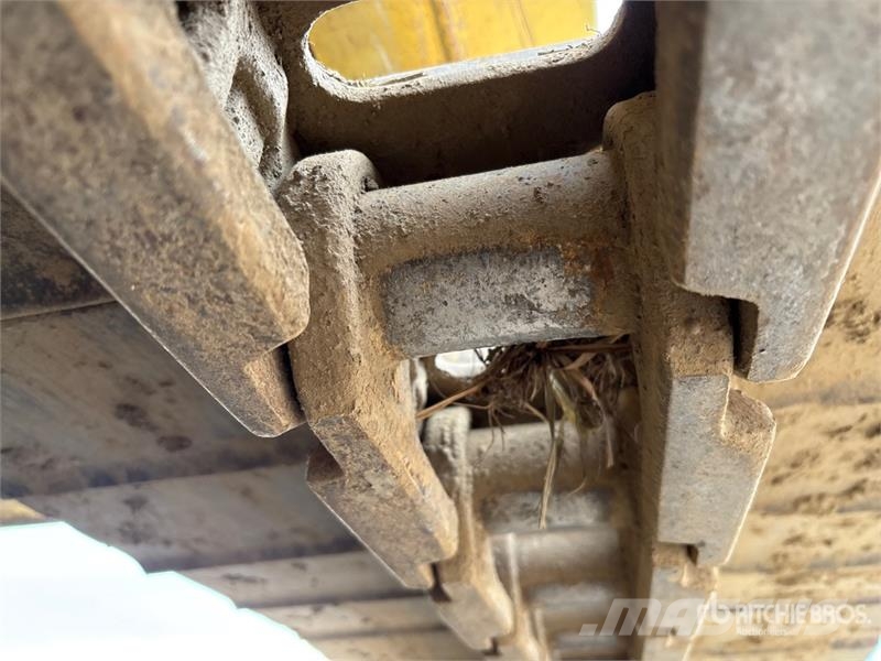 Komatsu PC220LC-8 Raupenbagger