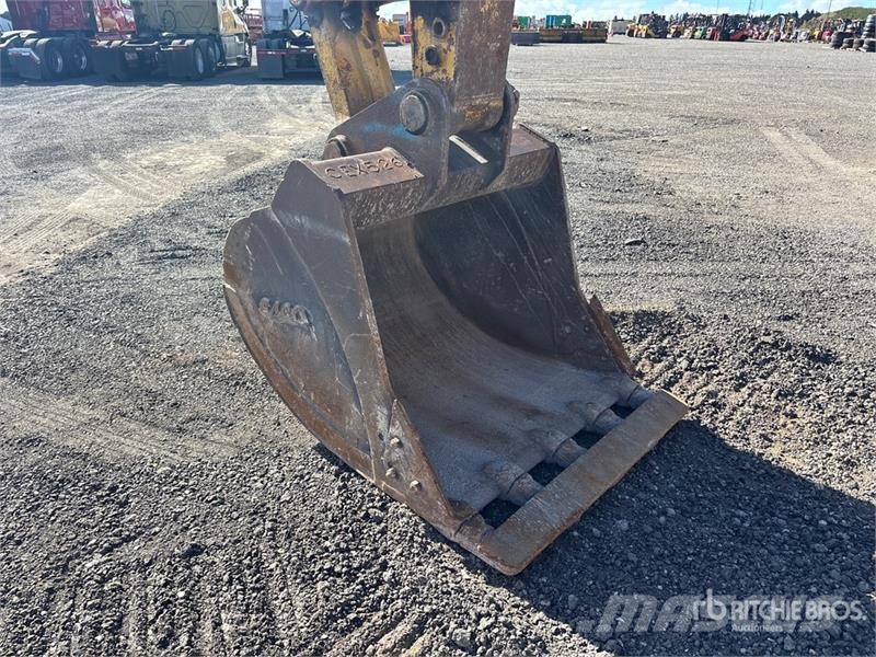 Komatsu PC228USLC-8 Tracked Excavator Bageri gusjeničari