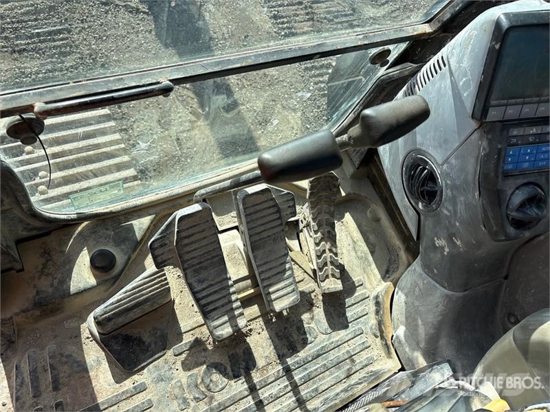 Komatsu PC228USLC-8 Tracked Excavator Bageri gusjeničari
