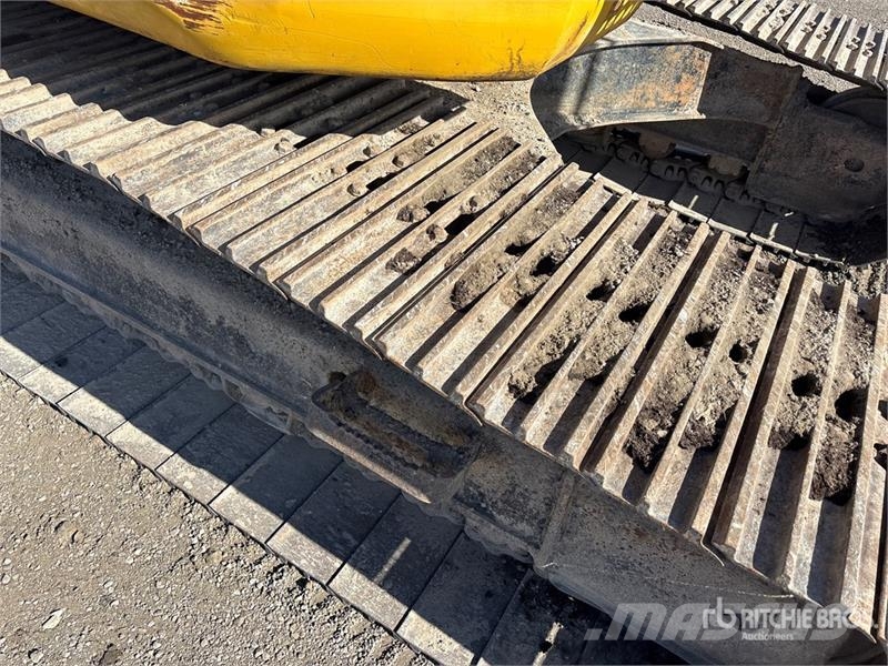 Komatsu PC228USLC-8 Tracked Excavator Bageri gusjeničari