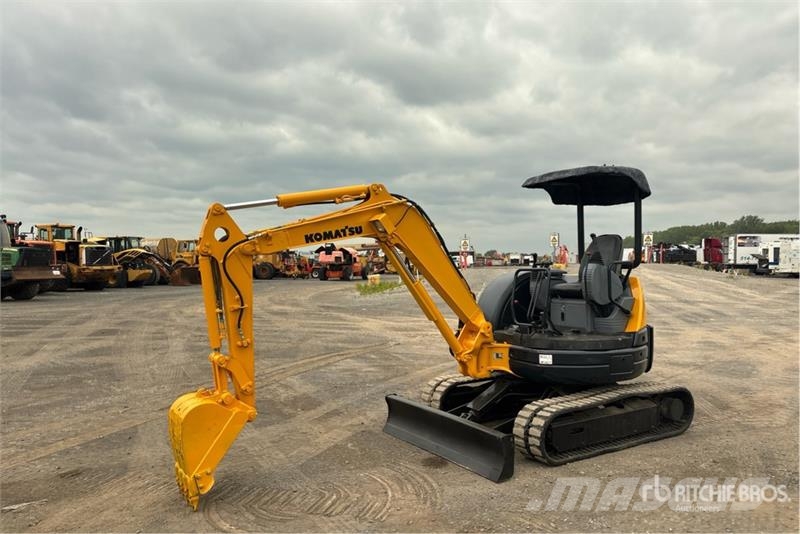 Komatsu PC27MR-1 Mini Excavator Mini excavators < 7t (Mini diggers)