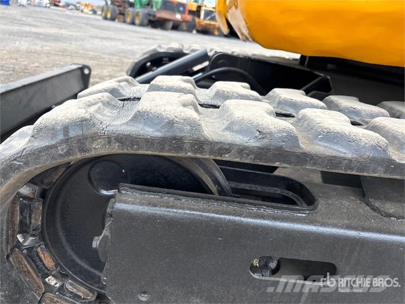 Komatsu PC28UU-2 Mini Excavator Mini excavators < 7t (Mini diggers)