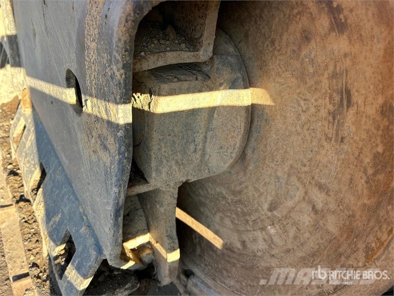 Komatsu PC300HD-8 大型油圧ショベル12t以上(パワーショベル・ユンボ)