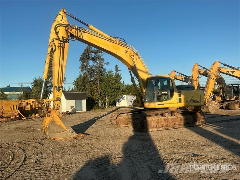Komatsu PC300LC-6LE Tracked Excavator حفارات زحافة