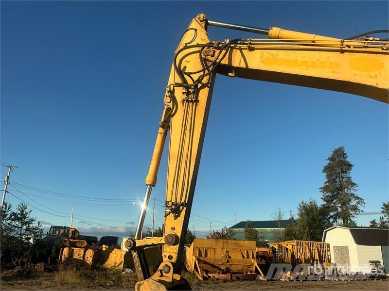 Komatsu PC300LC-6LE Tracked Excavator حفارات زحافة